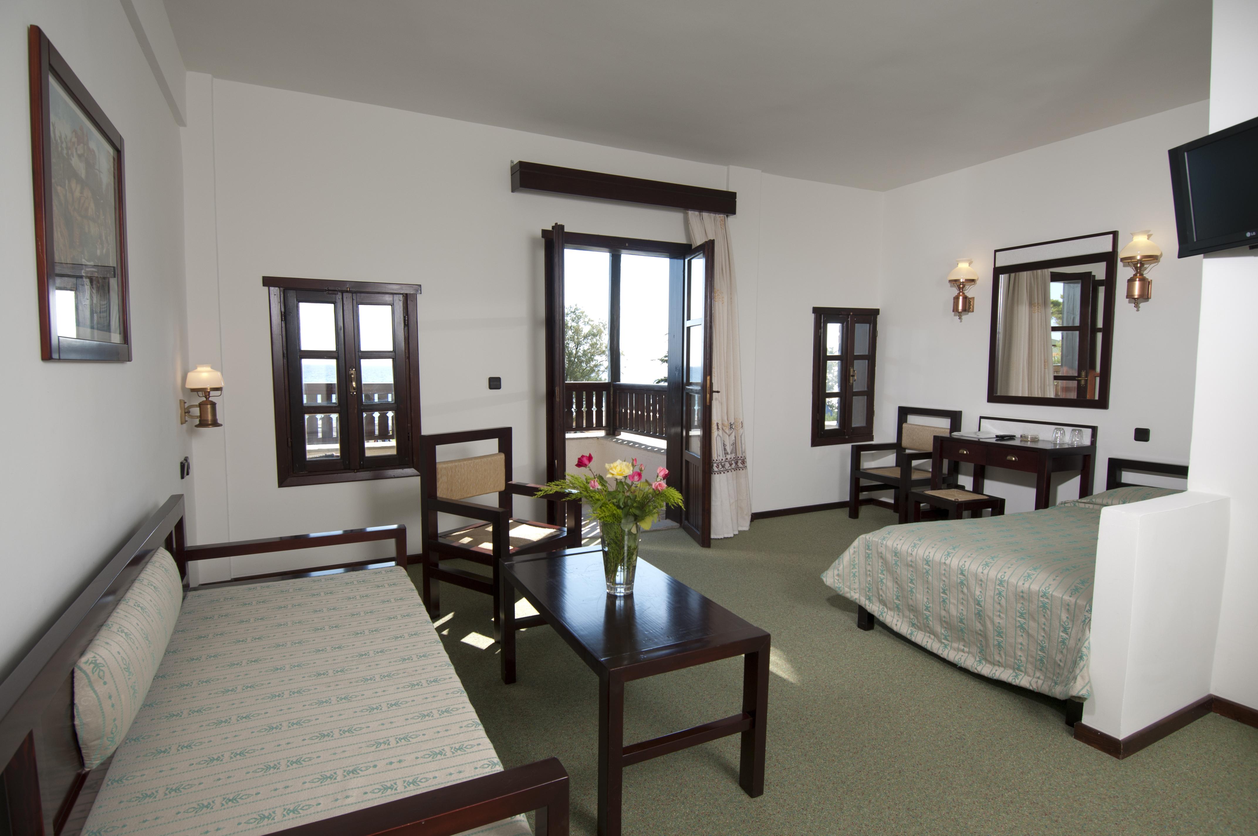 Simantro Resort Sani  Buitenkant foto A typical hotel room