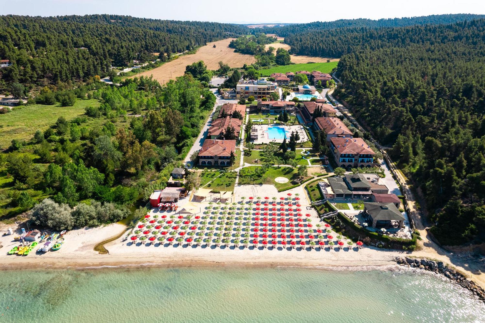 Simantro Resort Sani  Buitenkant foto Aerial view of the resort